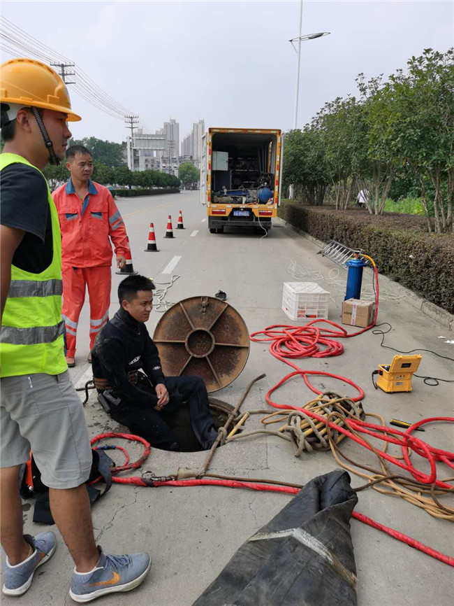 乌审翻衬法管道修复技术主要工序